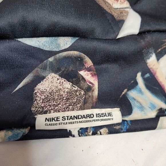 NIKE dri-fit standard issue crystals pullover boxy hoodie L - Picture 6 of 11